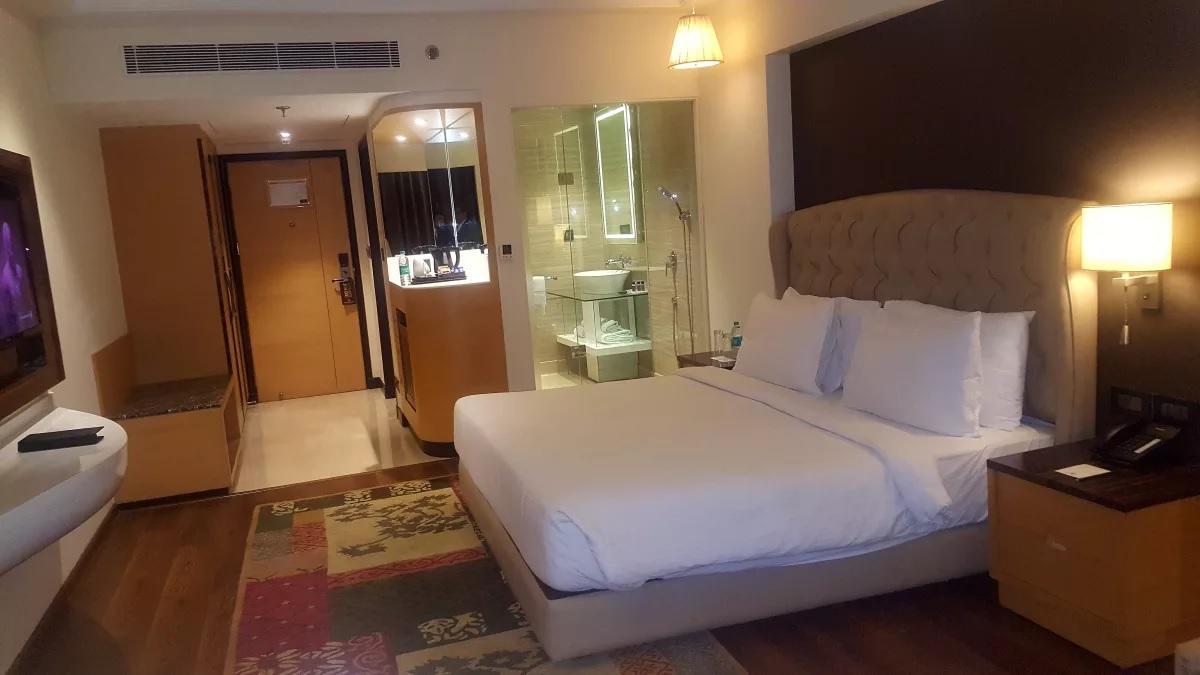 Golden Galaxy Hotels & Resorts Faridabad Exterior photo